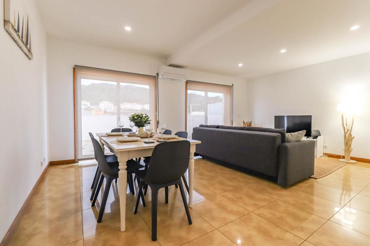 Flor Do Mar - Spacious Apartment With Balcony Vila Praia de Ancora Ngoại thất bức ảnh
